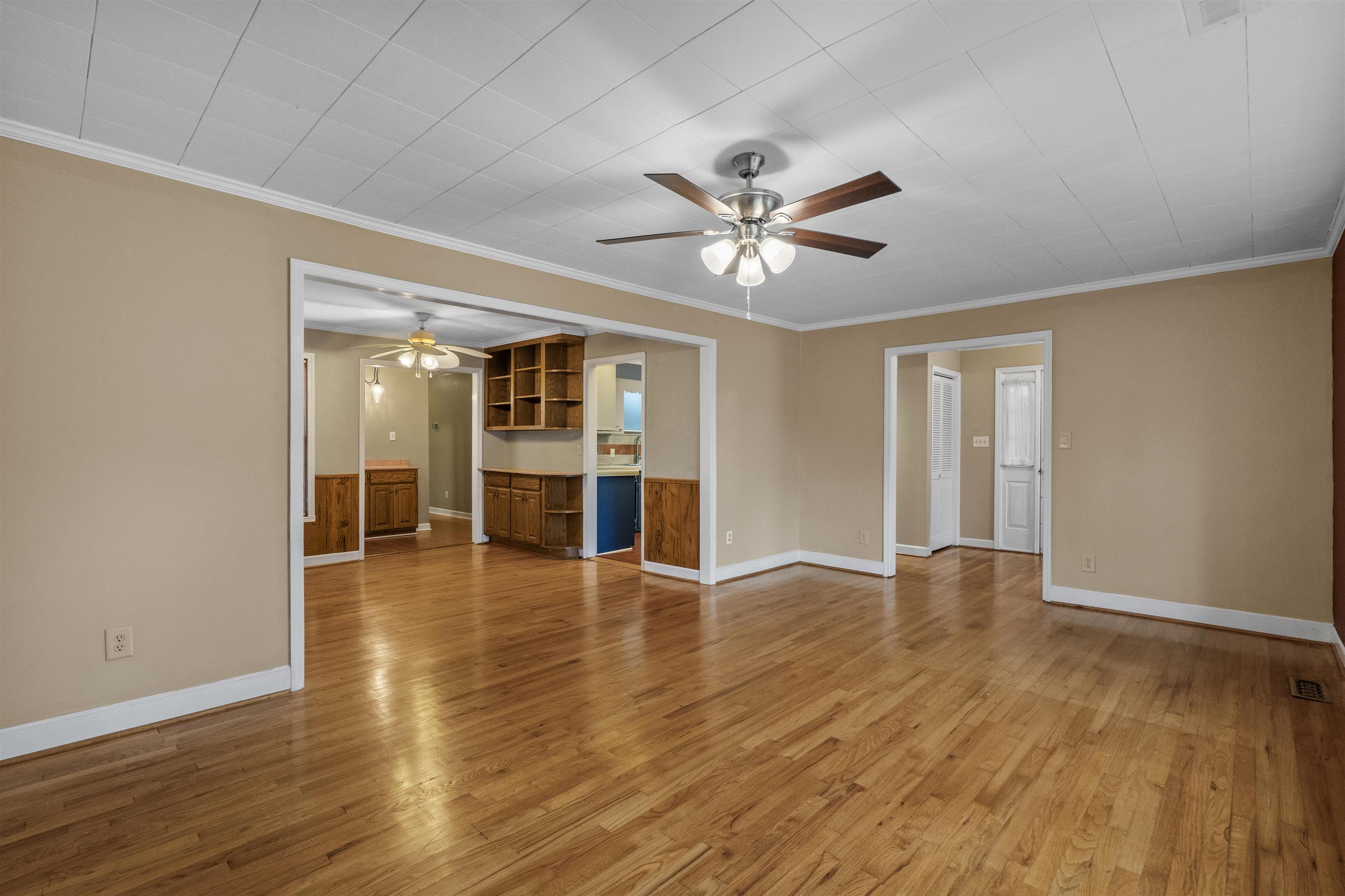 206 Magrath Avenue Conway, SC 29526 - Photo 7 of 40