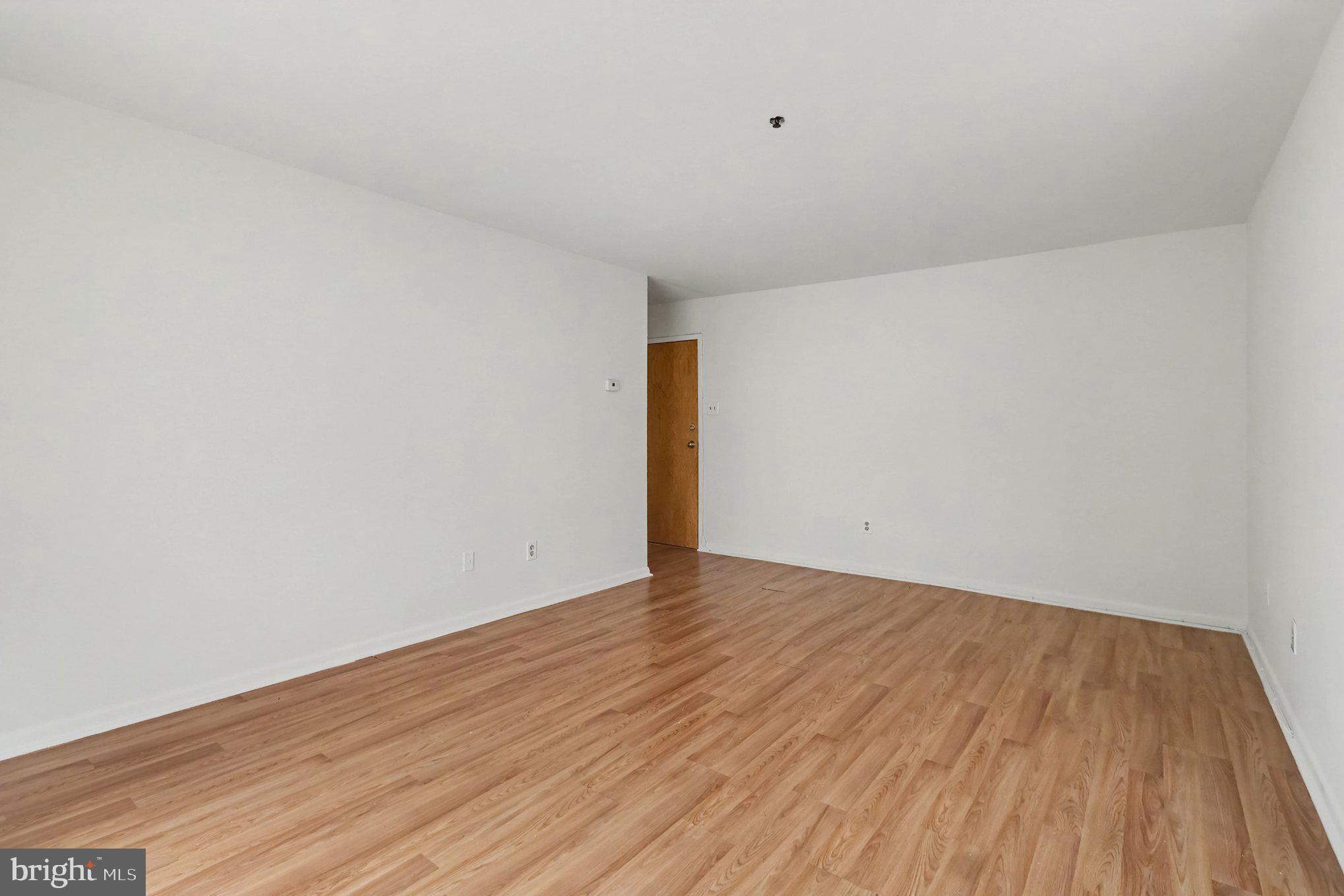 1600 Church Road, Unit C212 Wyncote, PA 19095 - Photo 3 of 19 Gallery Image 3