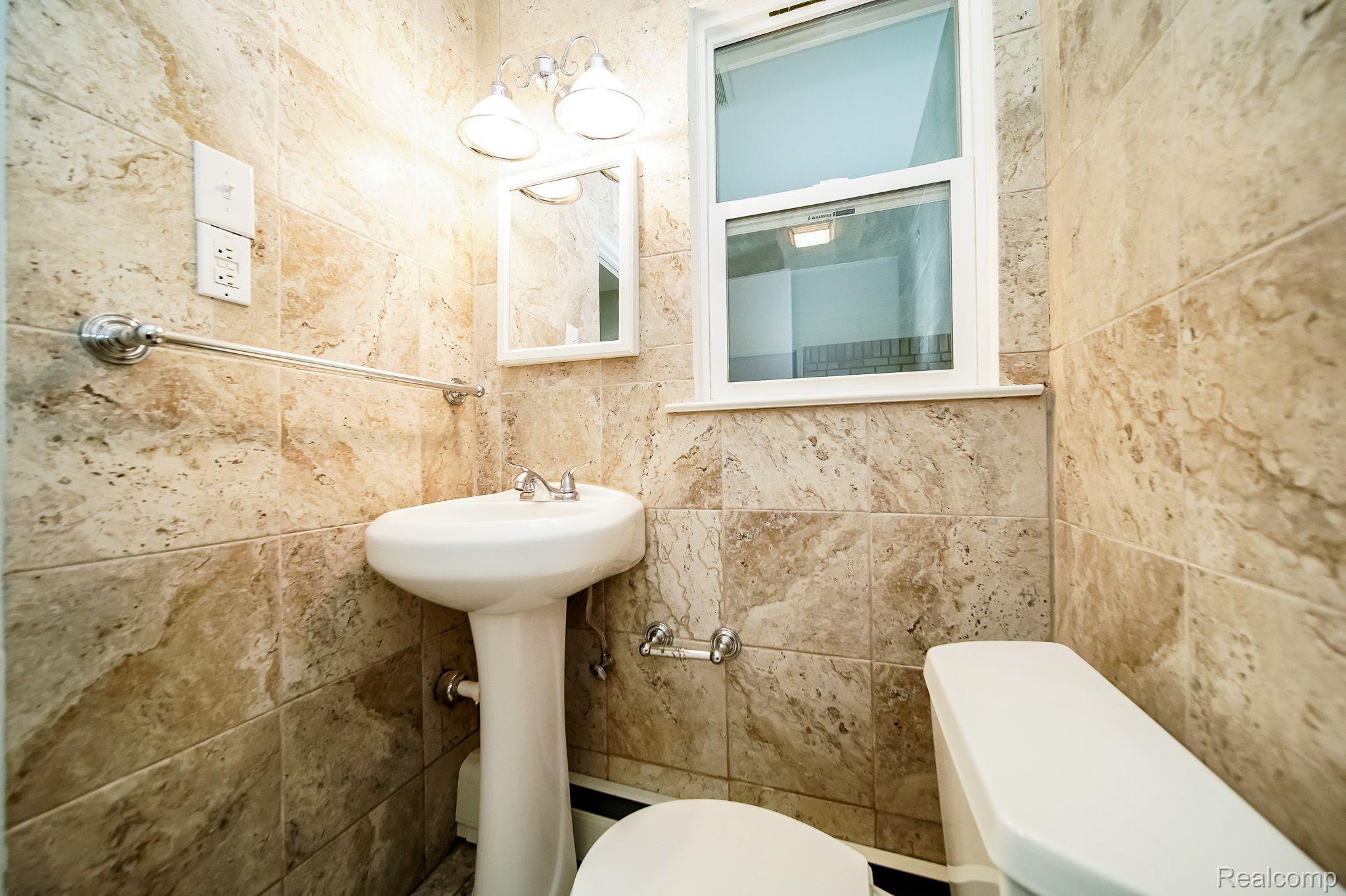 29200 Utley Road Farmington, MI 48334 - Photo 47 of 64 Gallery Image 47