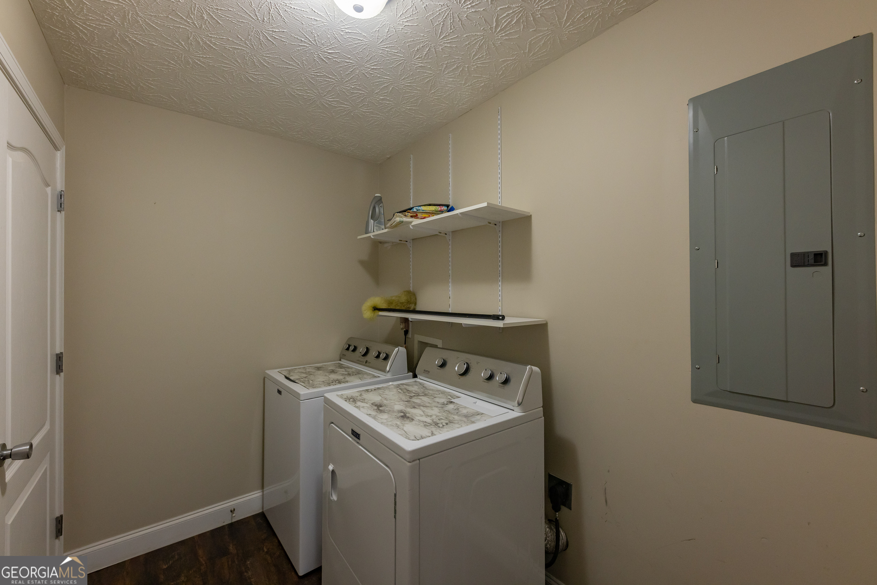 123 Rabbit Run Drive Meansville, GA 30256 - Photo 40 of 101 a utility room with dryer and washer