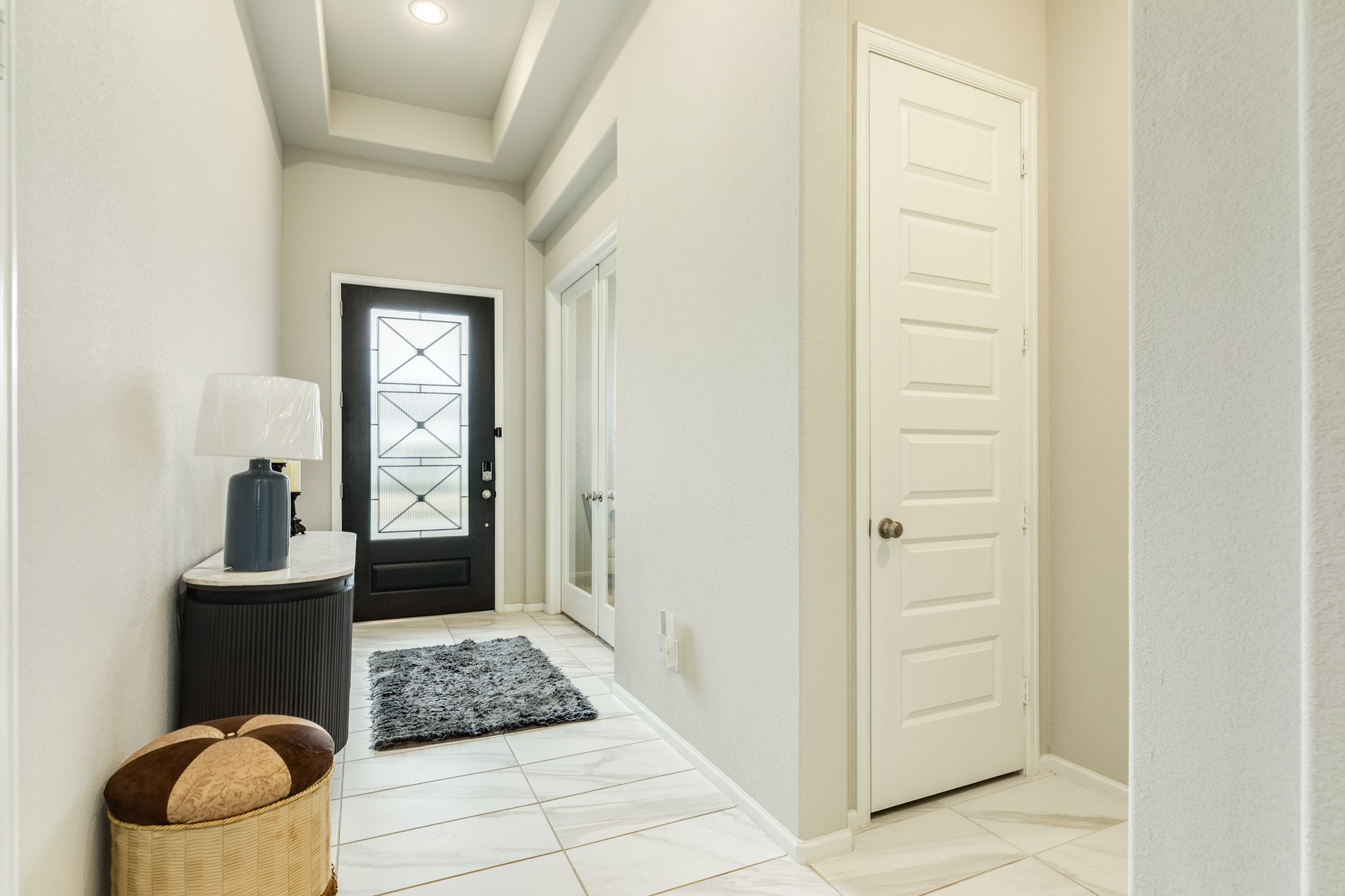 5138 Walnut Grv Lane Manvel, TX 77578 - Photo 7 of 43 a bathroom with a sink and a mirror
