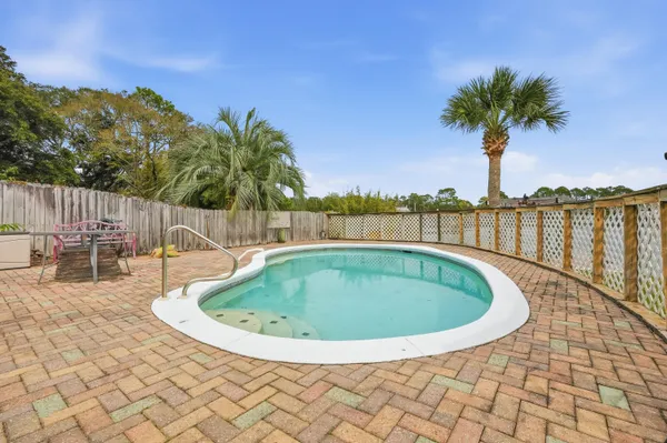 $1,800,000 | 144 Monahan Drive, Fort Walton Beach, FL 32547
