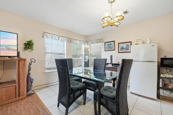 $1,800,000 | 144 Monahan Drive, Fort Walton Beach, FL 32547