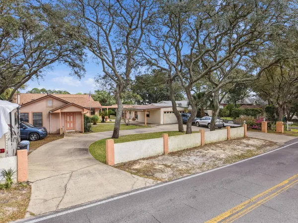 $1,800,000 | 144 Monahan Drive, Fort Walton Beach, FL 32547