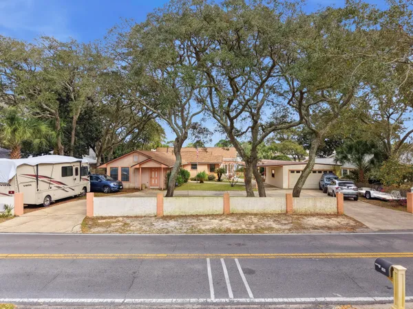 $1,800,000 | 144 Monahan Drive, Fort Walton Beach, FL 32547