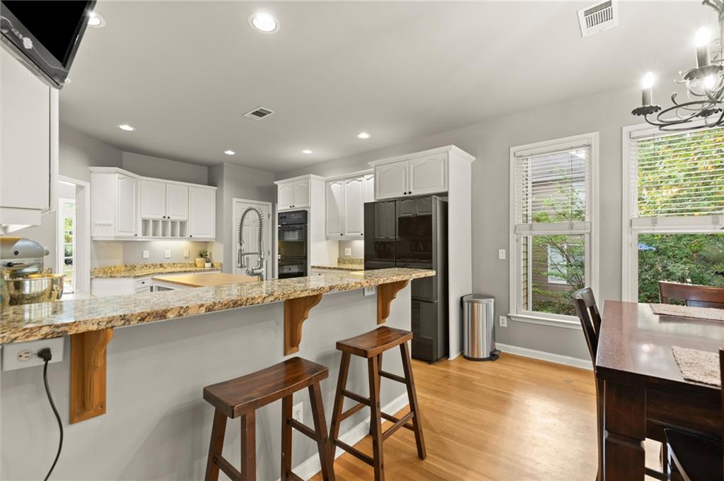 321 Ironhill Trace Woodstock, GA 30189 - Photo 11 of 75