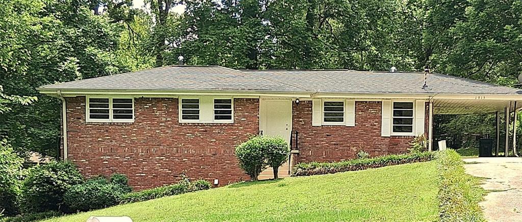1915 Wee Kirk Road Southeast Atlanta, GA 30316 - Photo 1 of 23