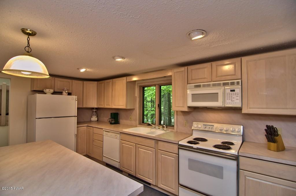 3482 Cliffwood Road Lake Ariel, PA 18436 - Photo 16 of 48 Gallery Image 16
