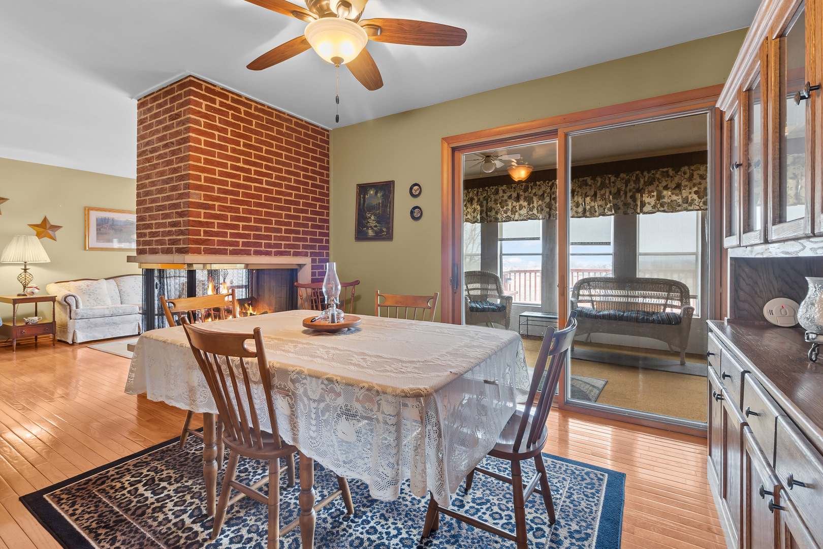 1306 Garfield Road Harvard, IL 60033 - Photo 7 of 38 a dining room with furniture and window