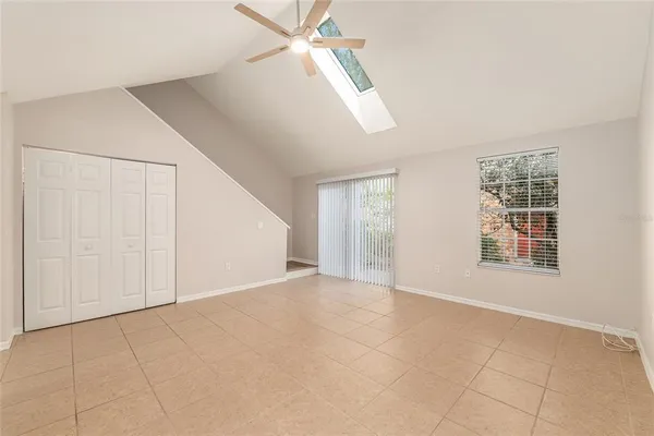 $1,950 | 9755 Southwest 52nd Road, Gainesville, FL 32608