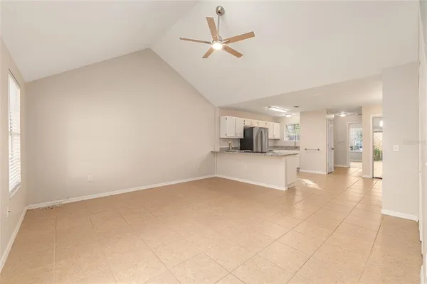 $1,950 | 9755 Southwest 52nd Road, Gainesville, FL 32608