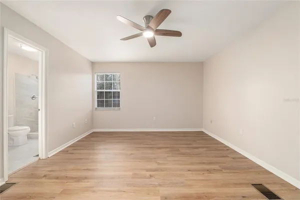 $1,950 | 9755 Southwest 52nd Road, Gainesville, FL 32608