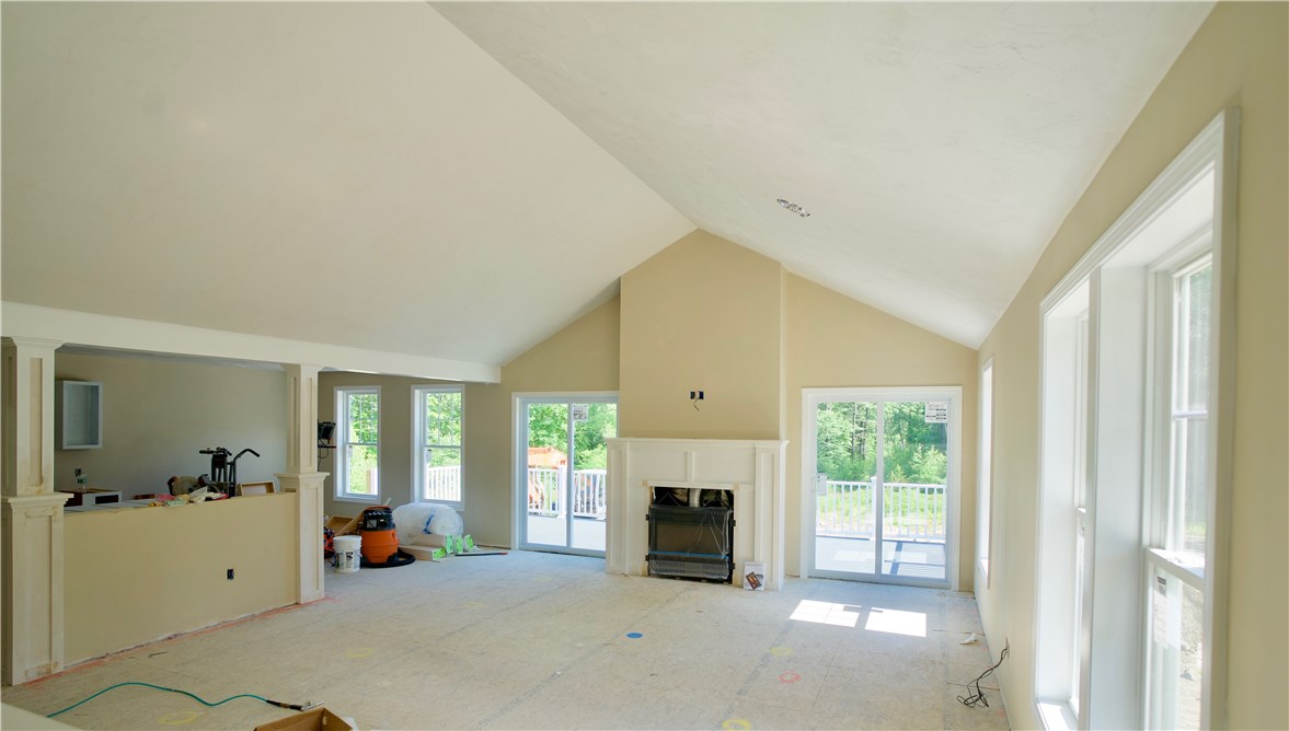 1609 Ten Rod Road Exeter, RI 02822 - Photo 7 of 17
