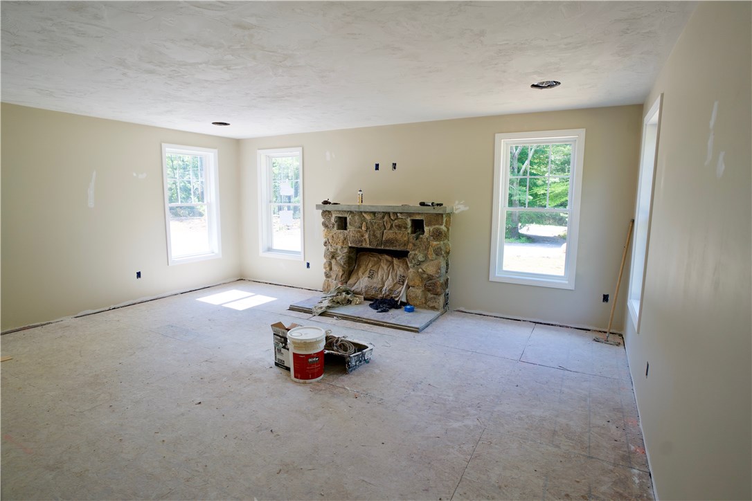 1609 Ten Rod Road Exeter, RI 02822 - Photo 10 of 17