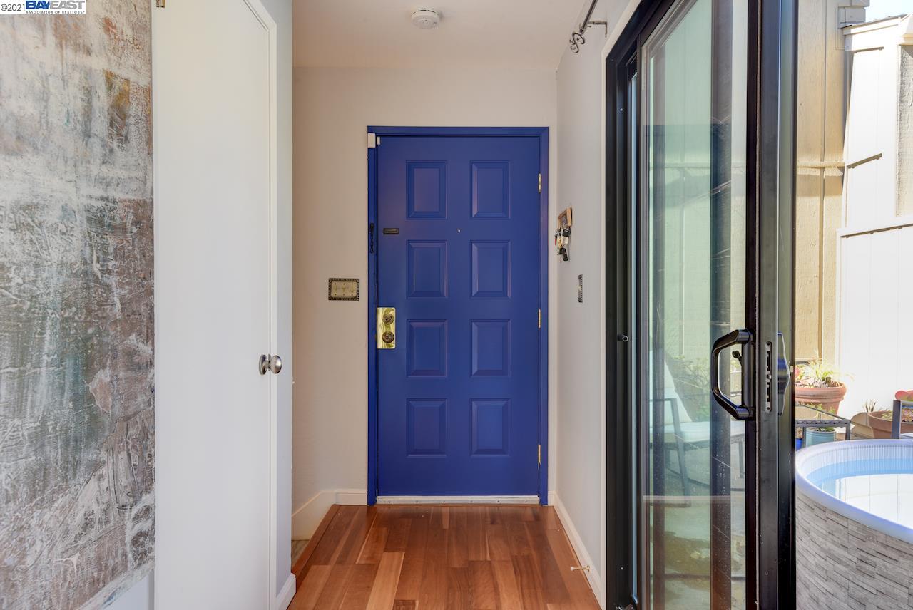 86 Anair Way Oakland, CA 94605 - Photo 1 of 1