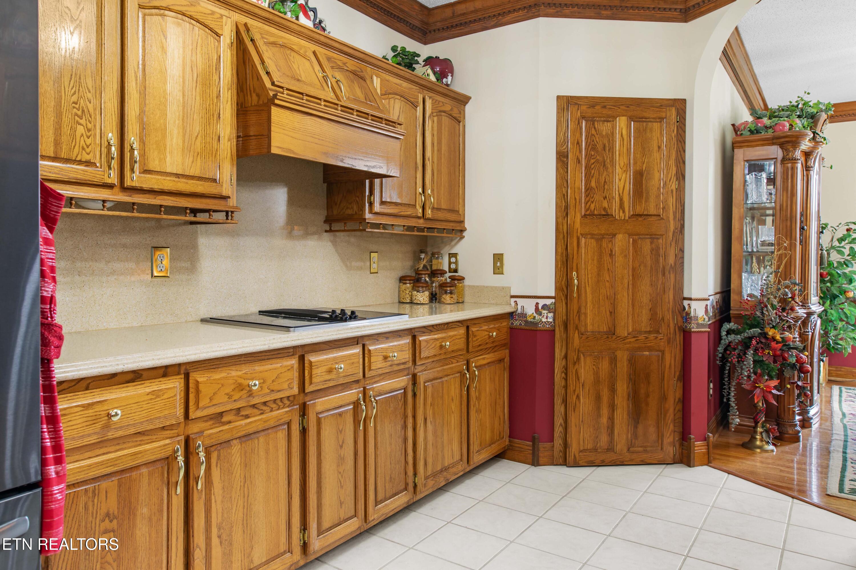 300 Lowe Road Huntsville, TN 37756 - Photo 15 of 60 030A1880