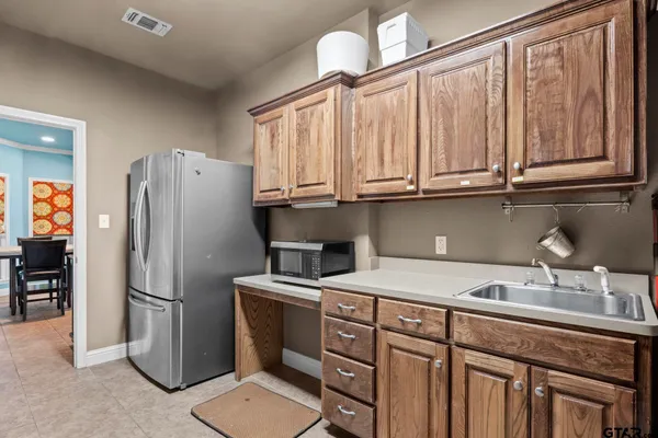 $599,000 | 244 County Road 2321, Pittsburg, TX 75686