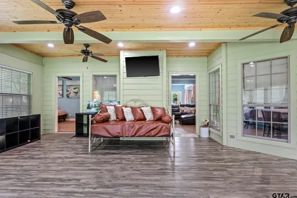 $599,000 | 244 County Road 2321, Pittsburg, TX 75686