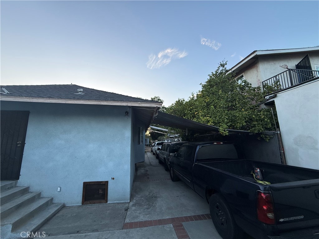 4020 Trinity Street Los Angeles, CA 90011 - Photo 16 of 22 a car parked in front of a house