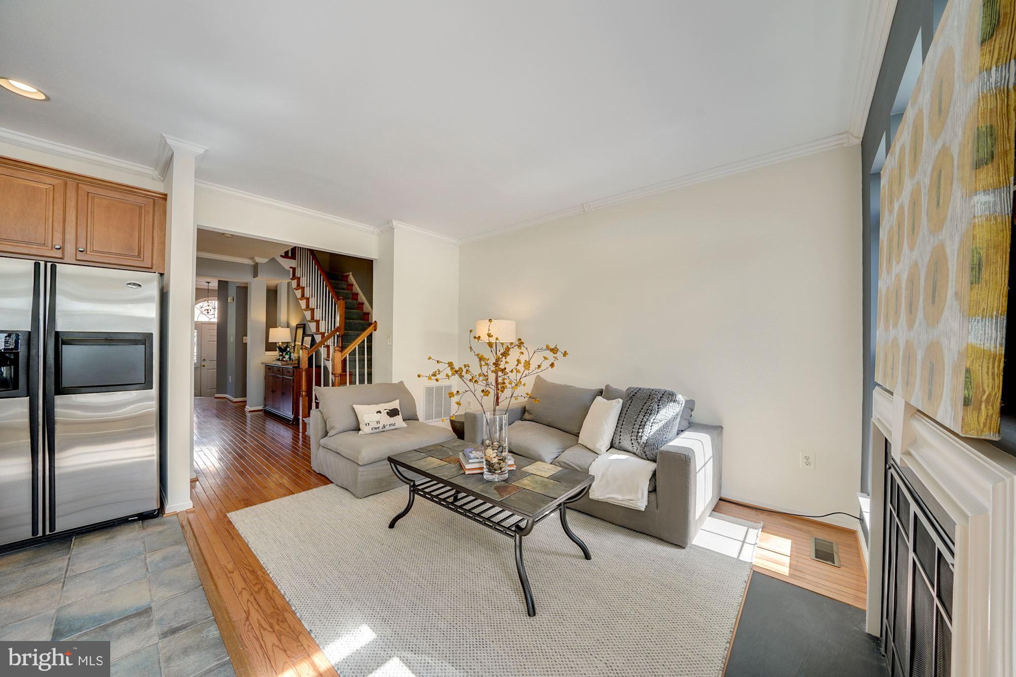 7327 Oldham Leeds Way Springfield, VA 22150 - Photo 12 of 50 Family Room off Kitchen