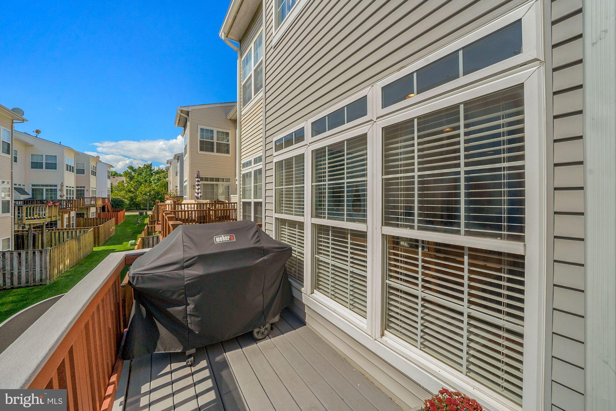 7327 Oldham Leeds Way Springfield, VA 22150 - Photo 19 of 50 Deck with space for grill