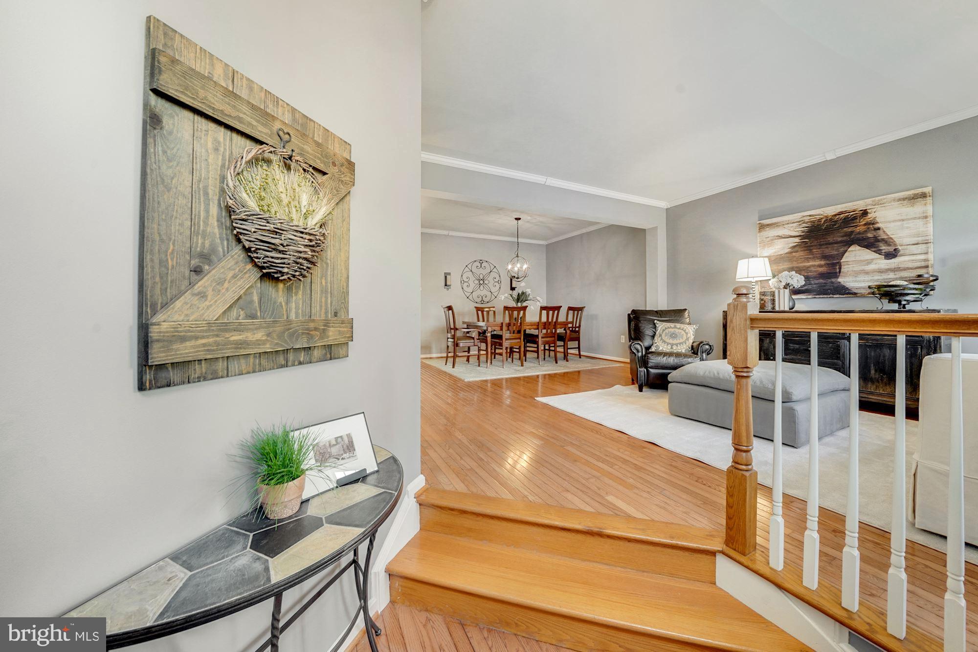 7327 Oldham Leeds Way Springfield, VA 22150 - Photo 2 of 50 Welcome Home