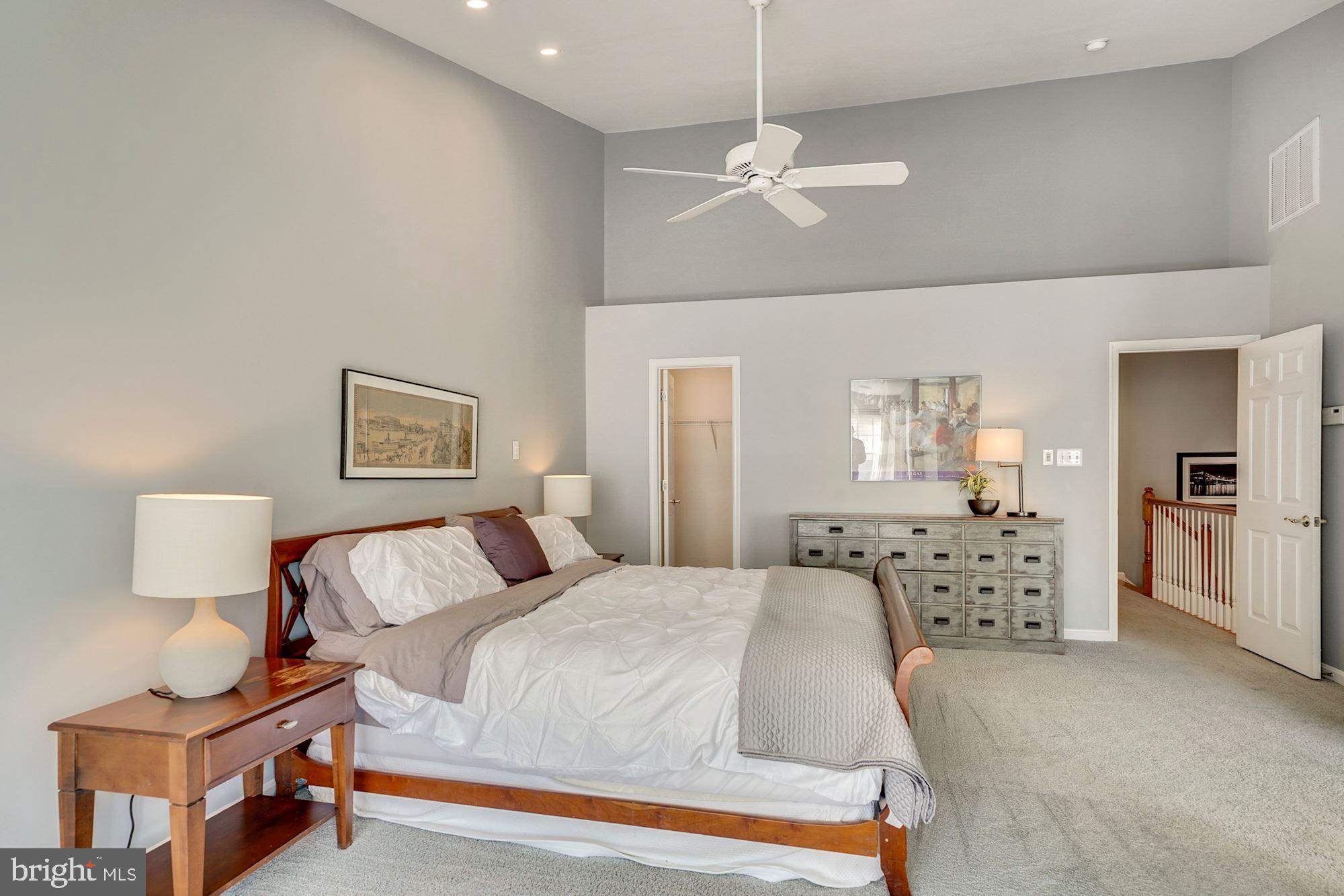 7327 Oldham Leeds Way Springfield, VA 22150 - Photo 22 of 50 Primary Bedroom features a walk in closet
