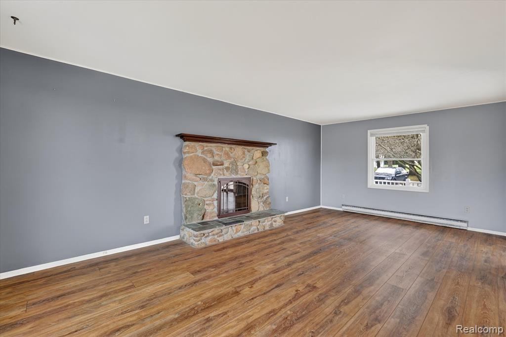 992 West Bennington Road Owosso, MI 48867 - Photo 9 of 61