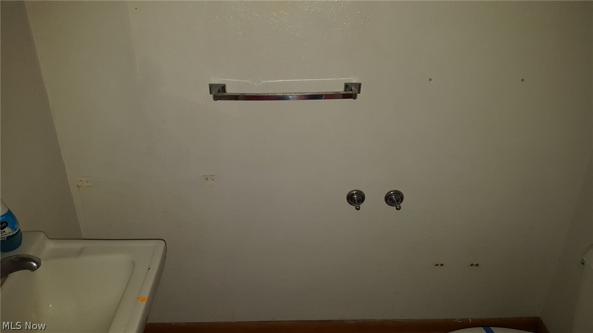 30011 Warren Road Wickliffe, OH 44092 - Photo 29 of 35 Gallery Image 29