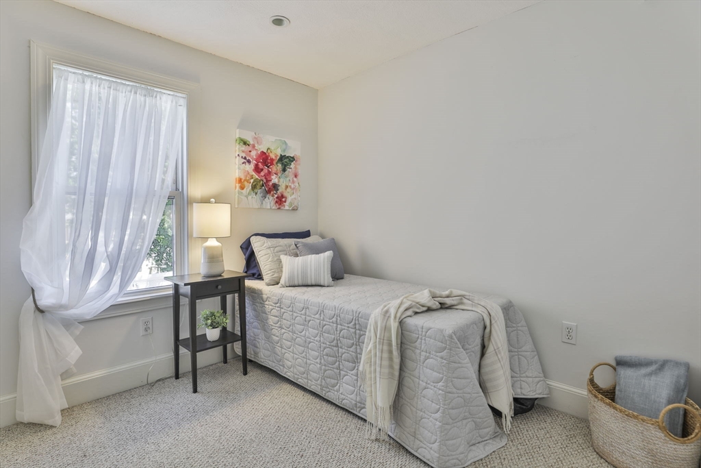 16 Endicott Street Saugus, MA 01906 - Photo 24 of 42