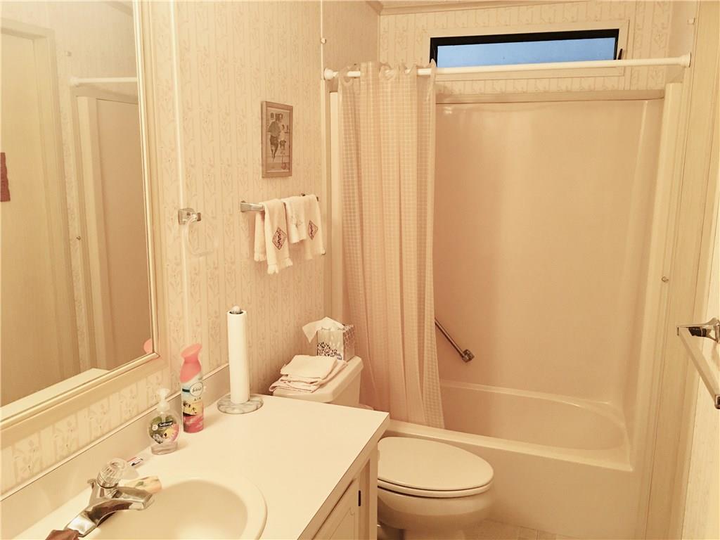 2834 Southwest Olds Place Stuart, FL 34997 - Photo 19 of 25 Gallery Image 19