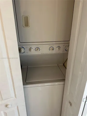 $199,900 | 8005 Lagos De Campo Boulevard, Unit L4, Tamarac, FL 33321