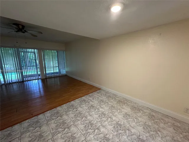 $199,900 | 8005 Lagos De Campo Boulevard, Unit L4, Tamarac, FL 33321