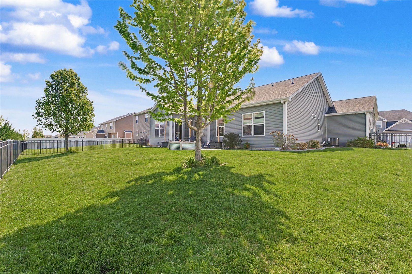 312 London Way Savoy, IL 61874 - Photo 38 of 40