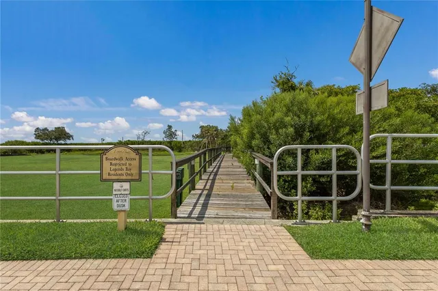 $4,500 | 5827 Inspiration Terrace, Bradenton, FL 34210