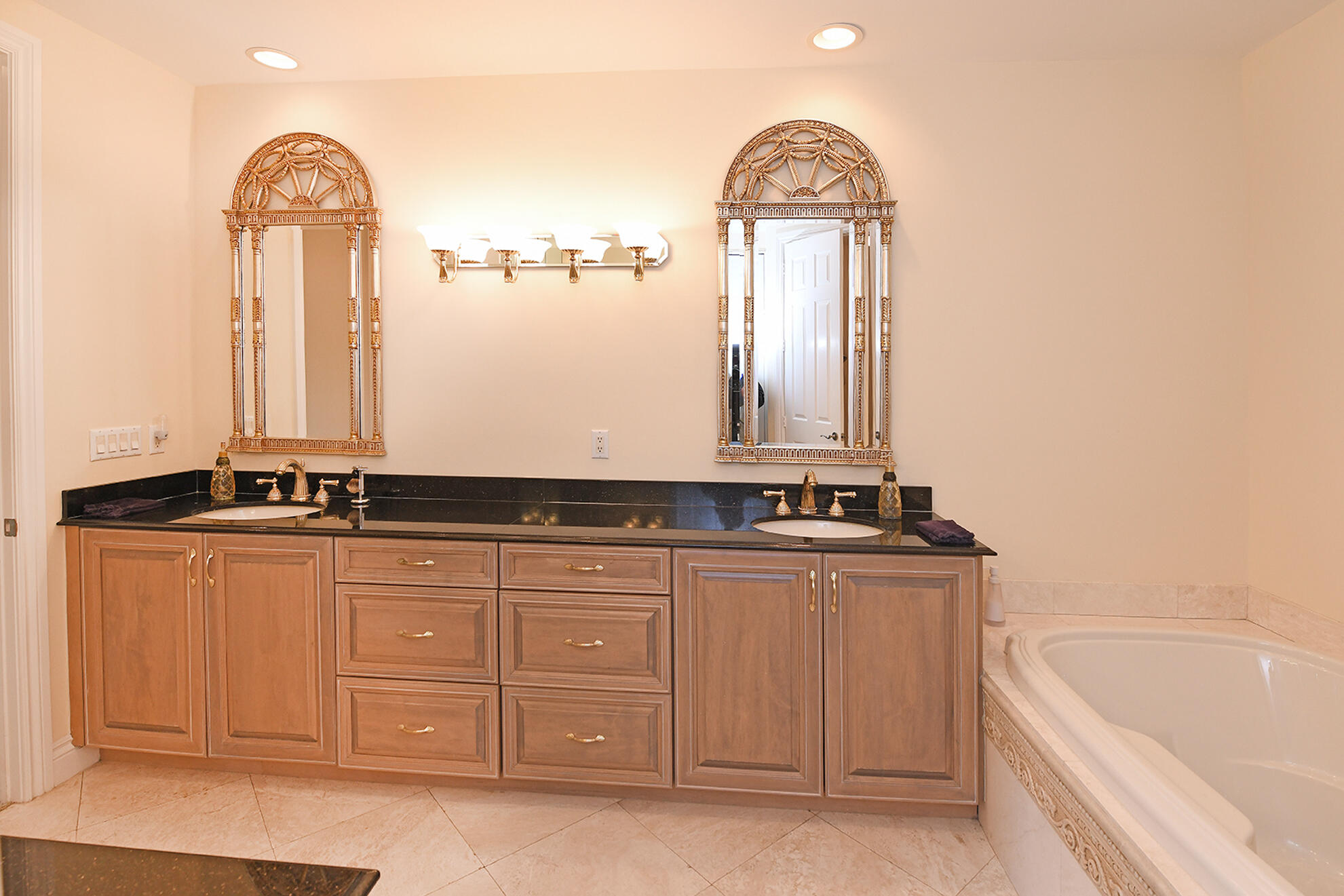 21358 Harrow Court Boca Raton, FL 33433 - Photo 25 of 37 His/Her sinks