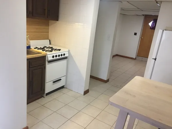 $1,300 | 9 Hall Street, Unit BL, Waltham, MA 02453