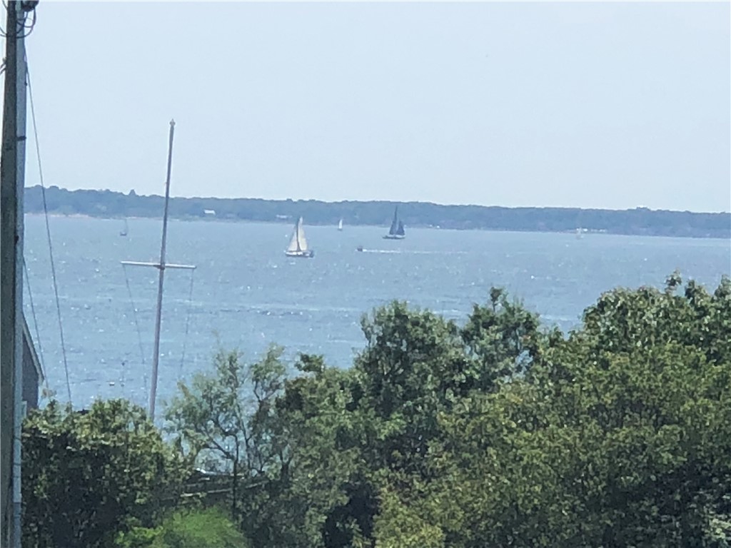 17 Chartier Circle Newport, RI 02840 - Photo 28 of 29