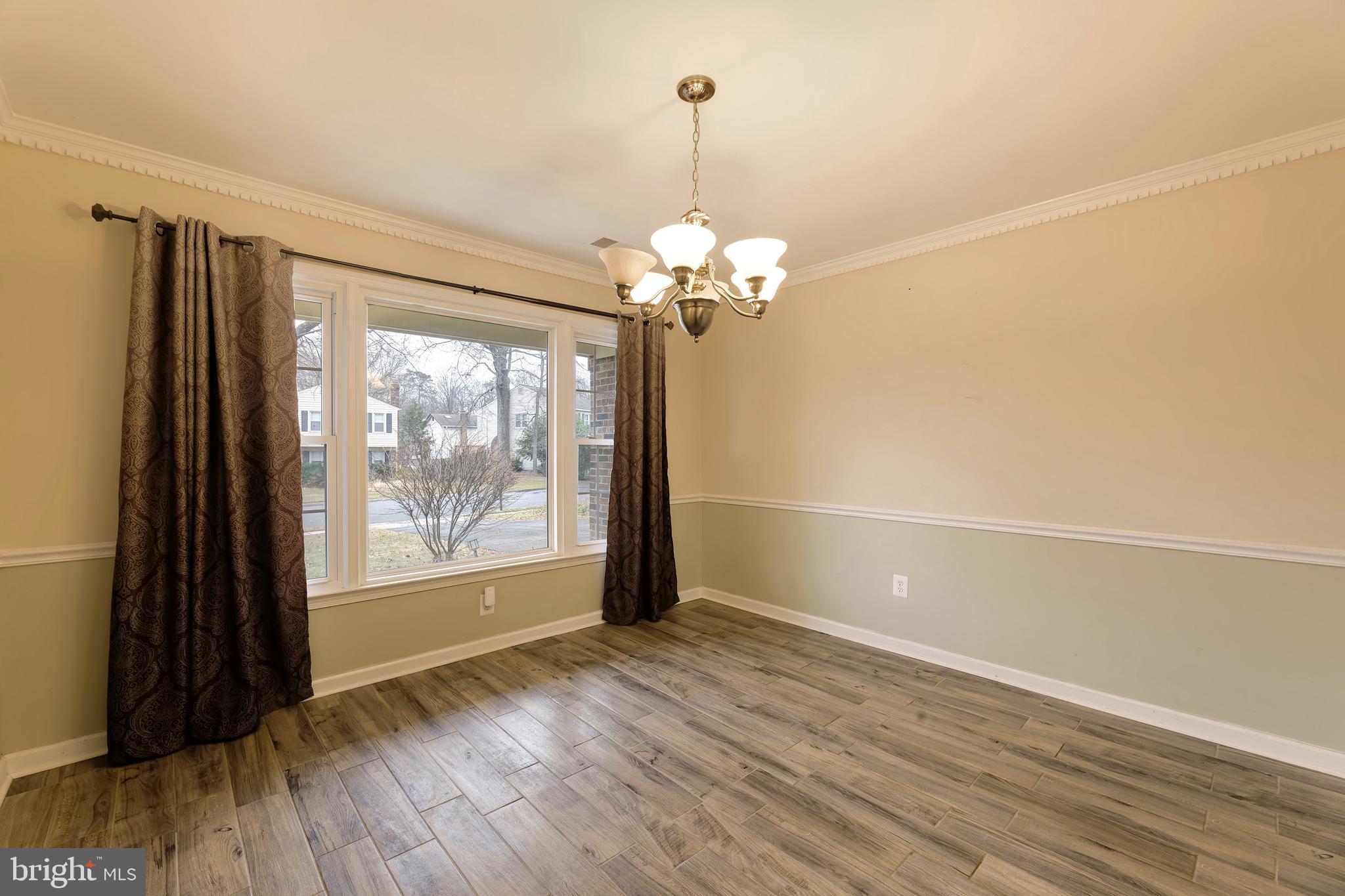 15 Butternut Way Sterling, VA 20164 - Photo 23 of 30 Dining Room