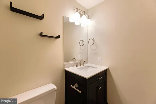 $3,500 | 15 Butternut Way, Sterling, VA 20164