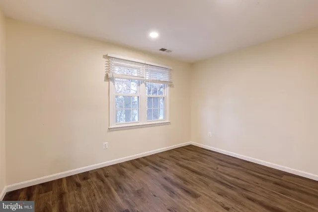 $3,500 | 15 Butternut Way, Sterling, VA 20164