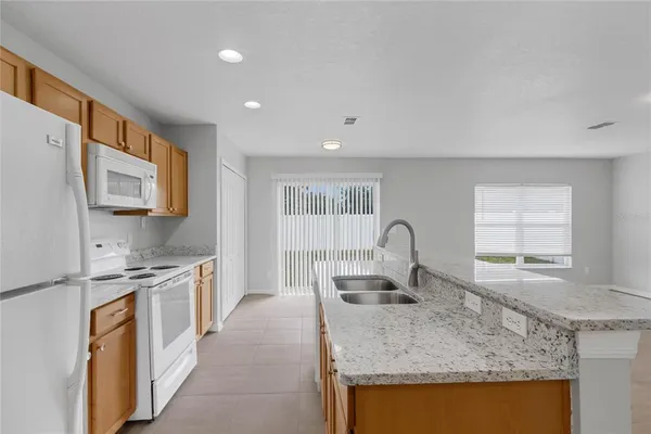 $2,495 | 2040 Portcastle Circle, Winter Garden, FL 34787