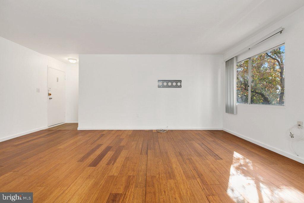 3772 Bel Pre Road, Unit 10 Silver Spring, MD 20906 - Photo 4 of 38 Gallery Image 4