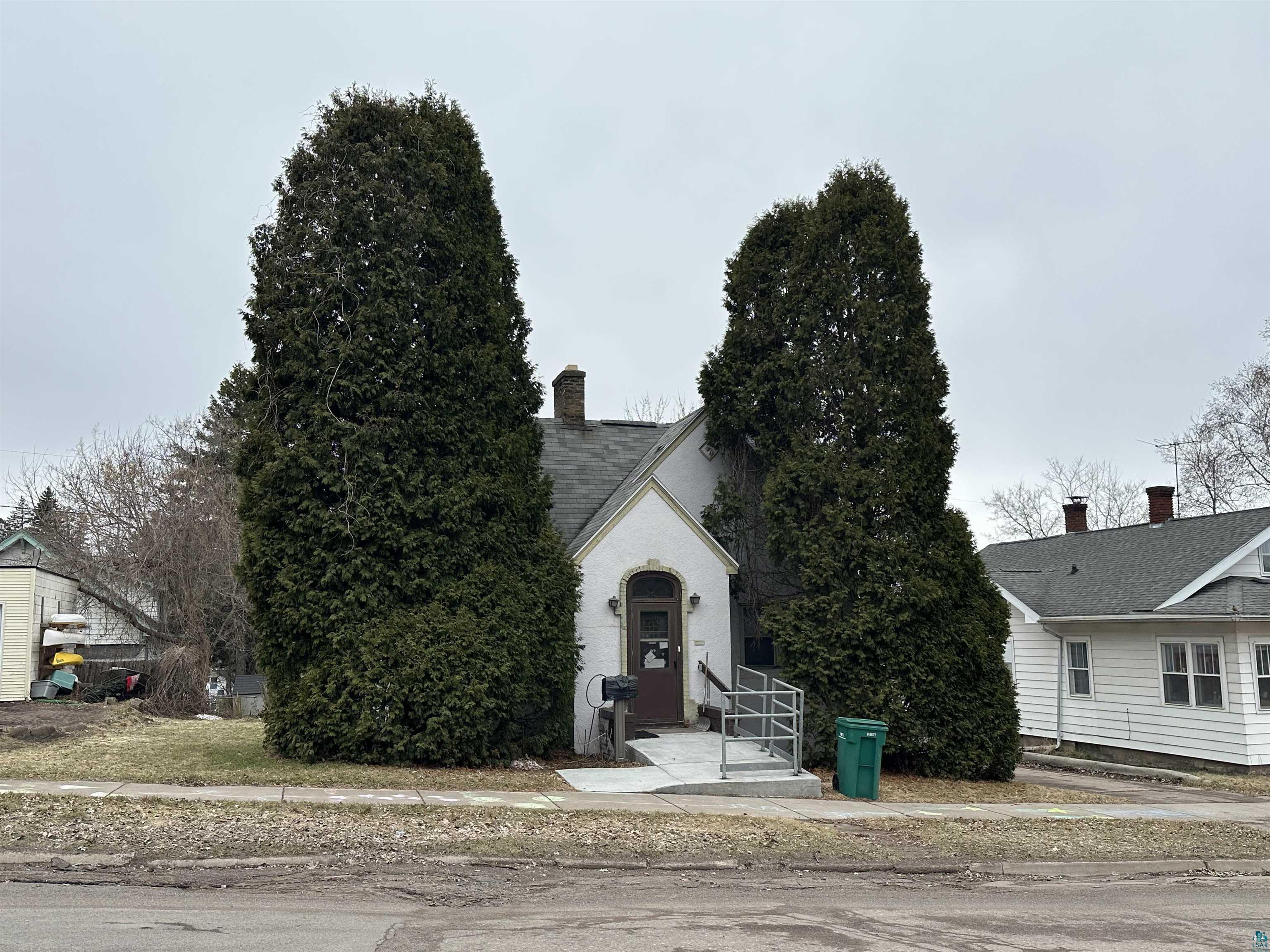 21 4th Street Cloquet, MN 55720 - Photo 1 of 24