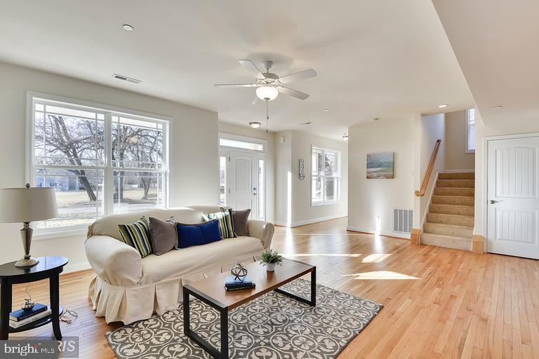1790 Potomac Road Edgewater, MD 21037 - Photo 21 of 25