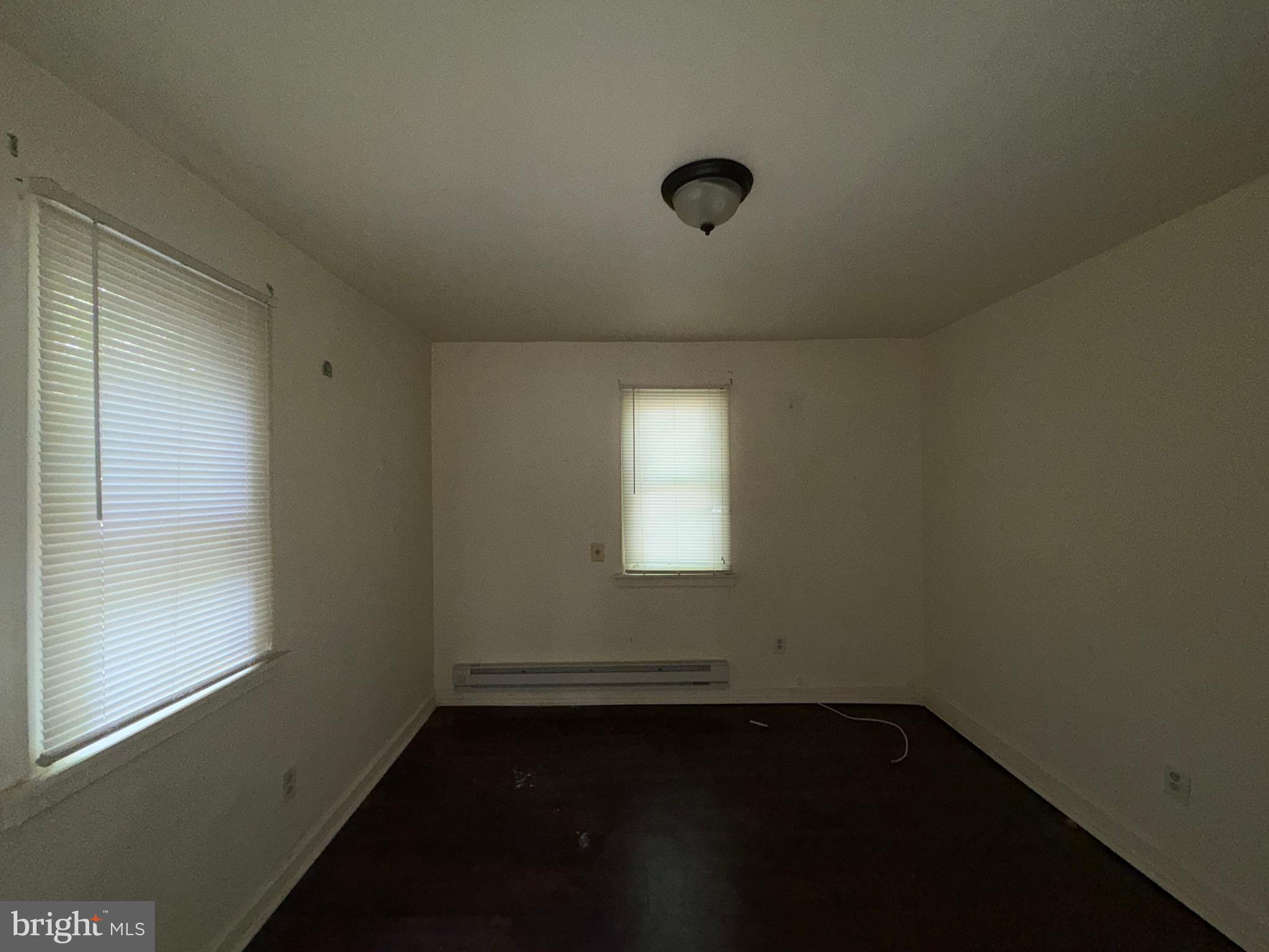 826 Jack Street Baltimore, MD 21225 - Photo 8 of 24