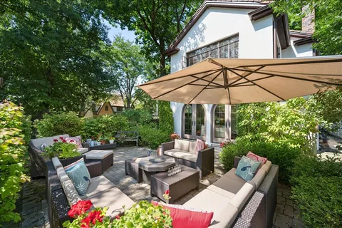 $1,399,000 | 285 Vernon Avenue, Glencoe, IL 60022