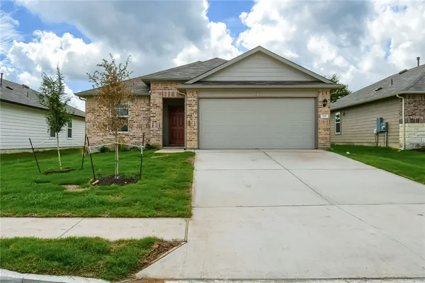 $1,900 | 745 Adler Way, San Marcos, TX 78666