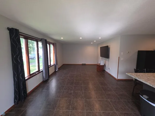 $175,000 | 221 Gay Street, Rutland, ND 58067