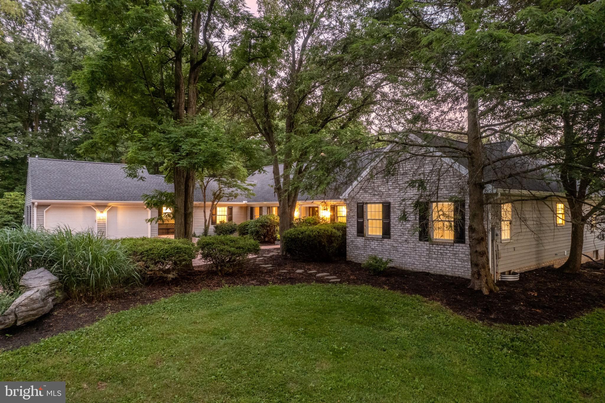 1570 Walker Road Chambersburg, PA 17202 - Photo 11 of 78